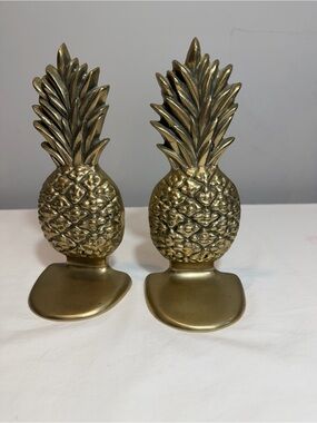 Vintage solid brass pineapple bookends excellent condition
